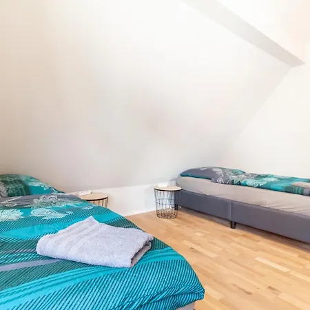 Njoy! Bright - Therme & Parkplatz Appartement Beuren (Esslingen)