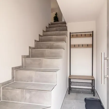 Njoy! Bright - Therme & Parkplatz Apartman *